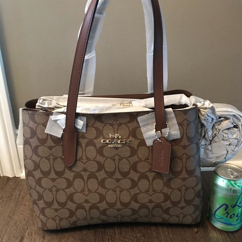 NWT COACH Carryall